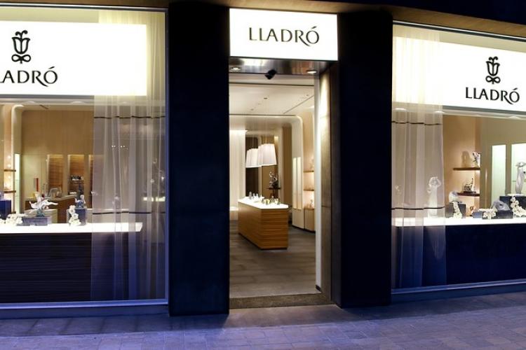 Lladr City Of Porcelain Winkels In Valencia lladr-city-of-porcelain-winkels-in-valencia